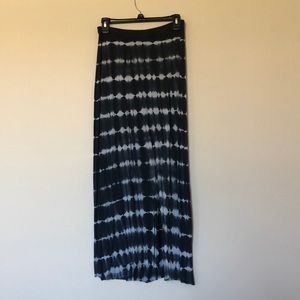 forever 21 maxi skirt with slit